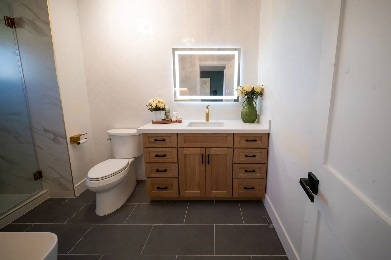 Finished bathroom vanity on a Masizo job